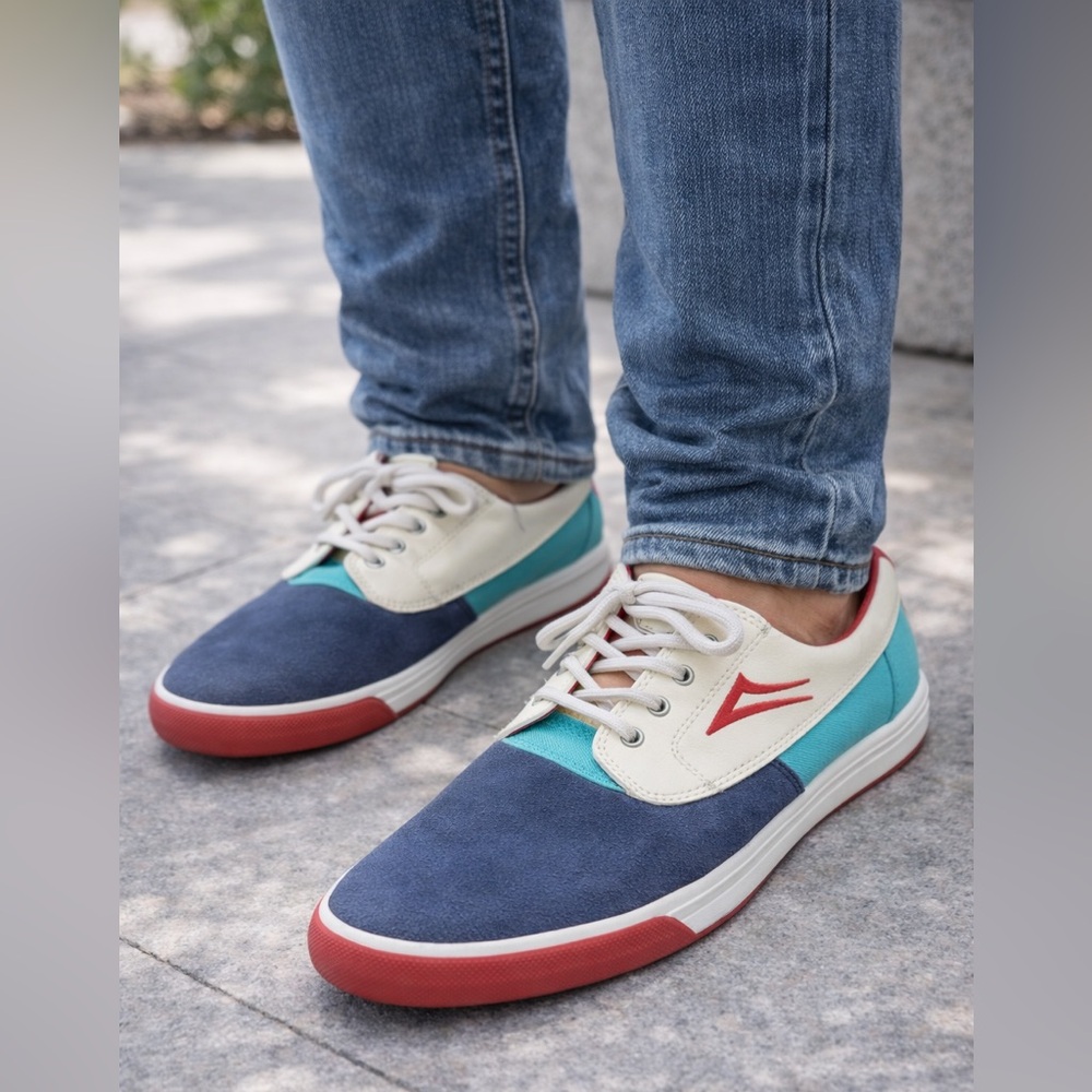 Lakai Sneakers Men’s blue white size 8.5 skate